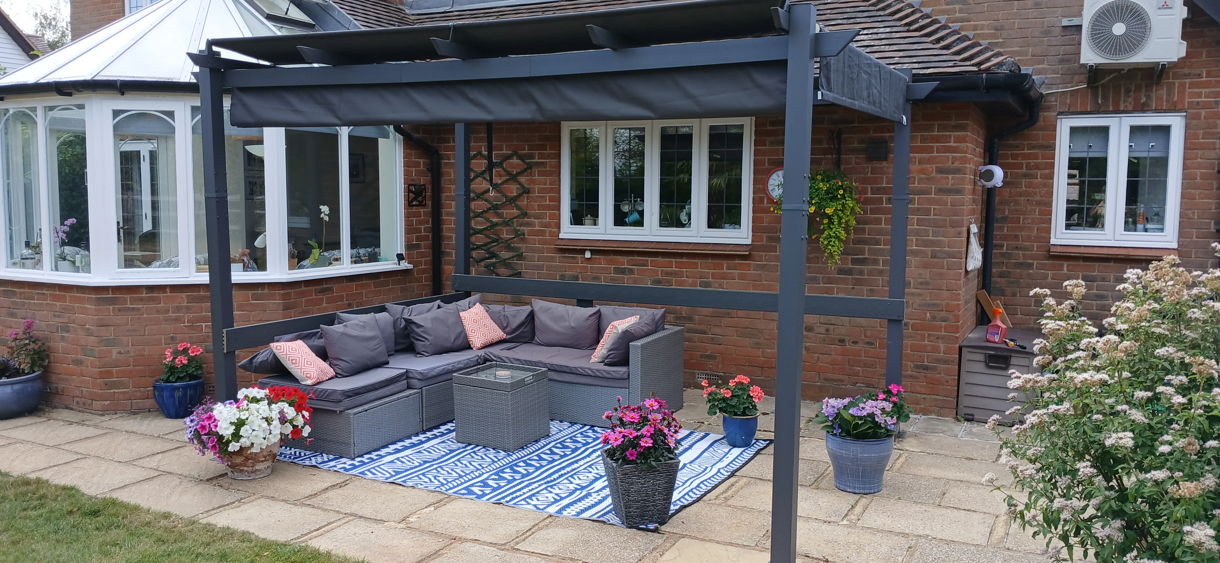 PURPLE LEAF Retractable Pergola with Double Sun Shade Canopy  Heavy-Duty Aluminum Pergola - Image 82
